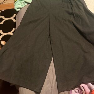 Uniqlo Grey Wide-Leg Pants